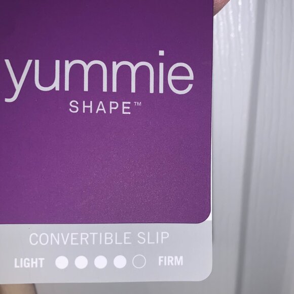 Yummie Women's Built Up Slip Size S NEW Frappe Shaping Convertible Adj Straps - Picture 5 of 8